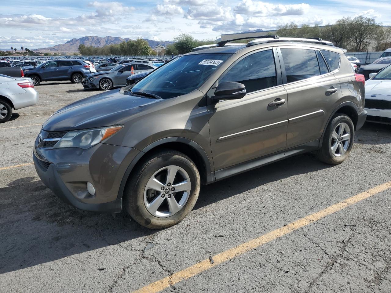 TOYOTA RAV4 XLE