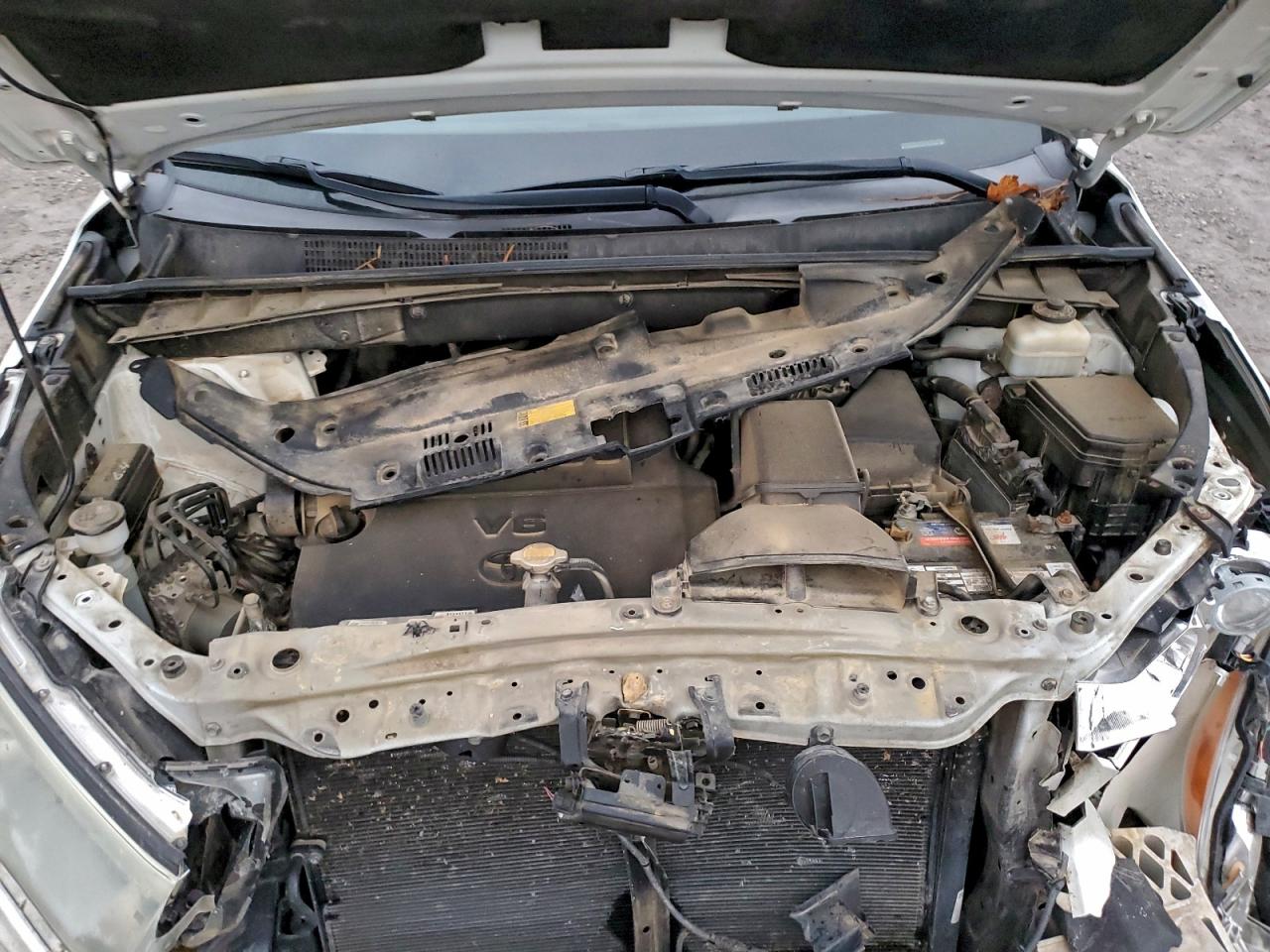 TOYOTA HIGHLANDER LIMITED