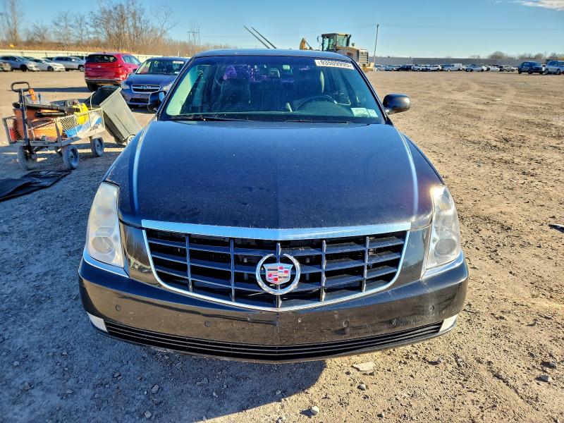 2011 CADILLAC DTS PREMIU #3296736950