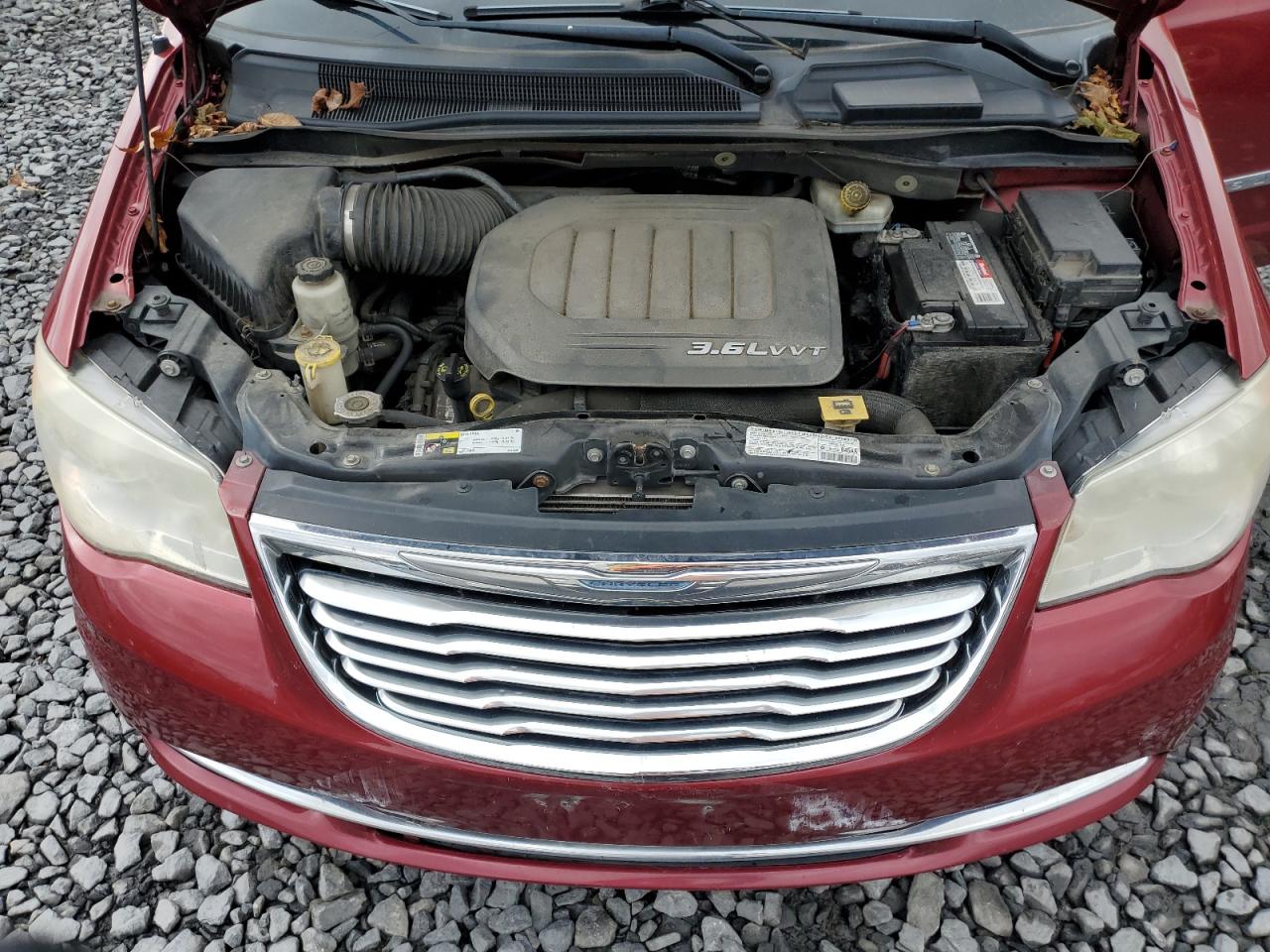 CHRYSLER TOWN & COUNTRY TOURING