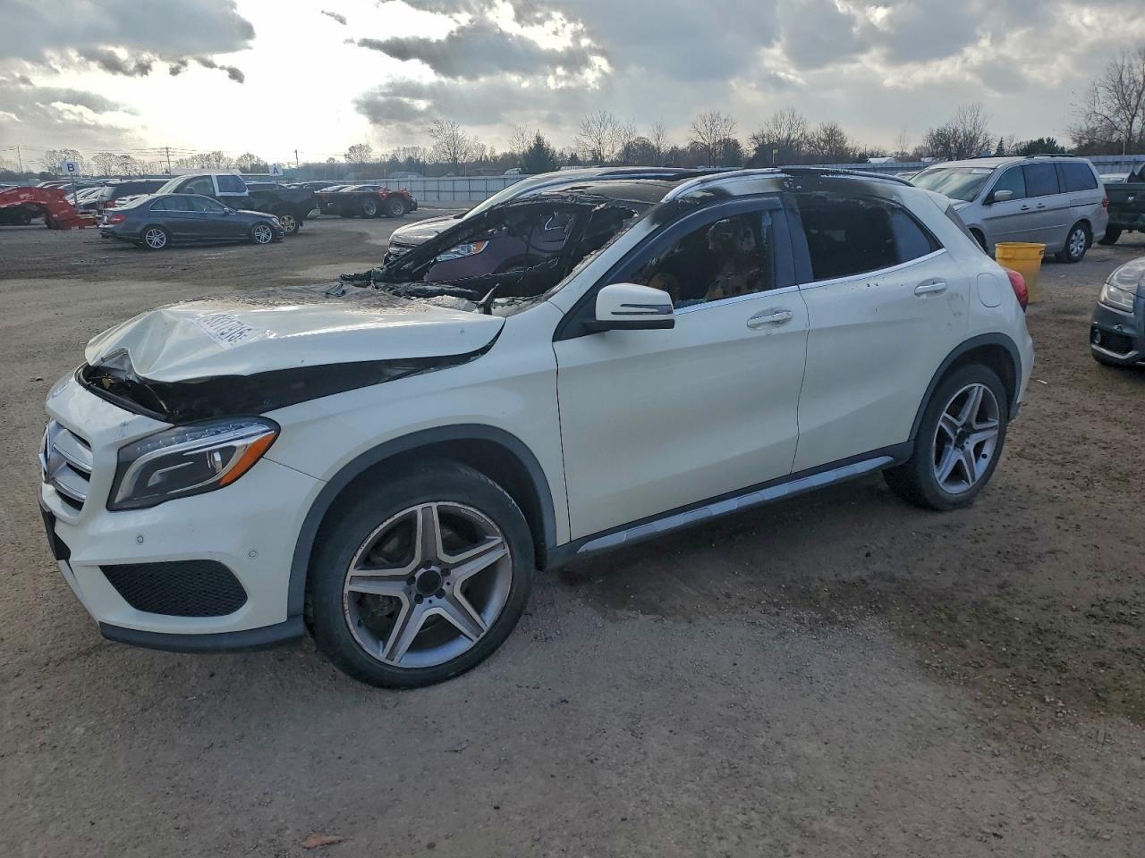 MERCEDES-BENZ GLA-CLASS 250 4MATIC