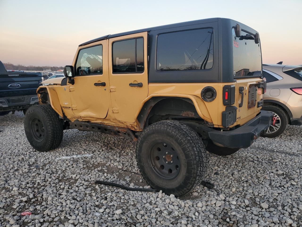 JEEP WRANGLER SAHARA