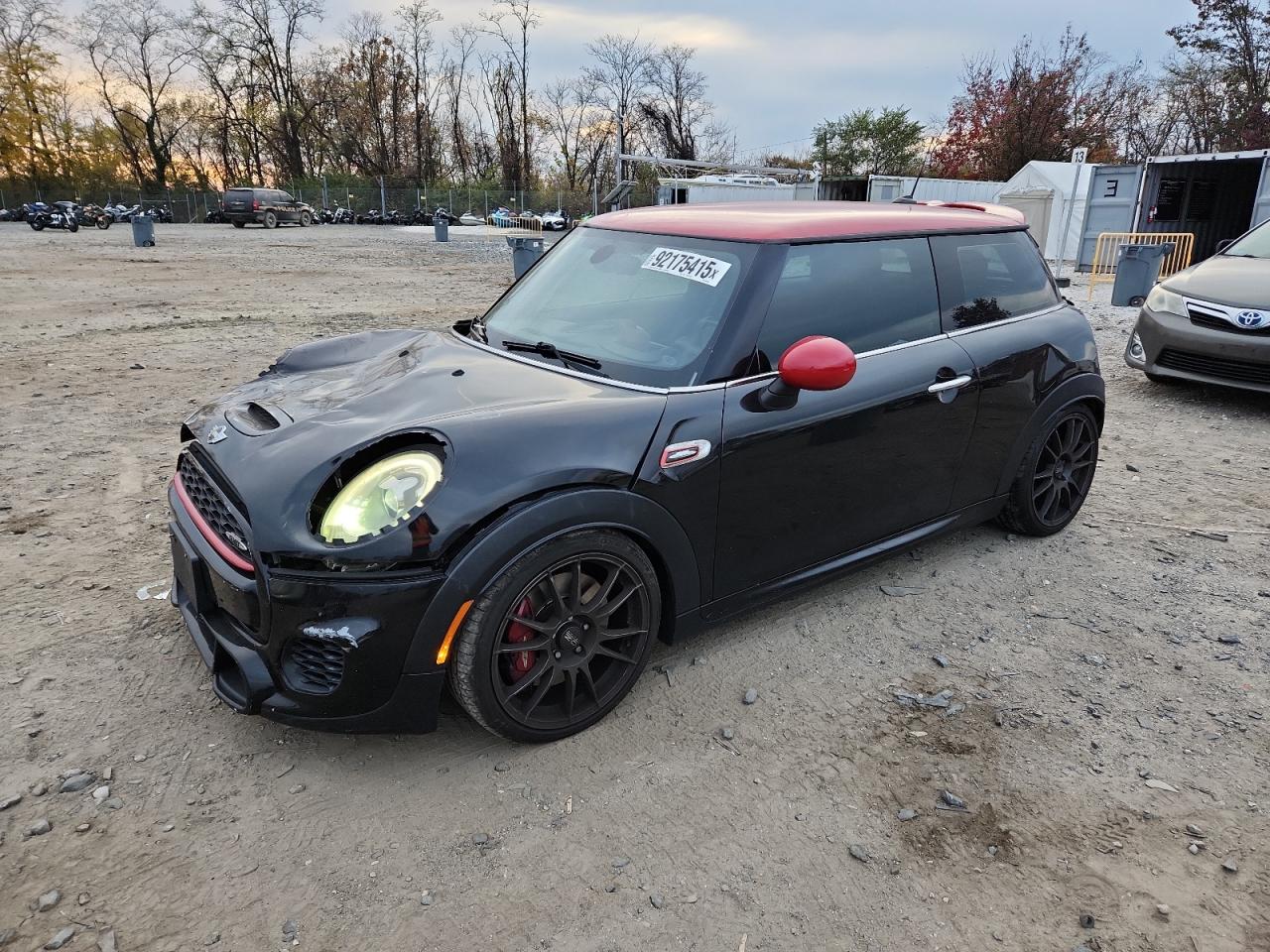 MINI COOPER JOHN COOPER WORKS