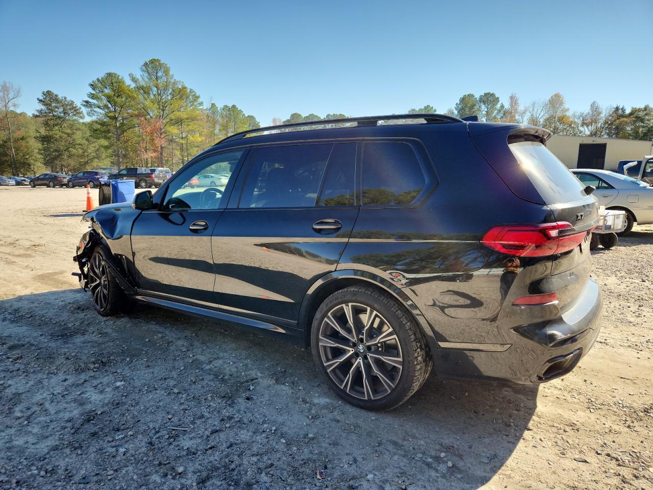 BMW X7 M50I