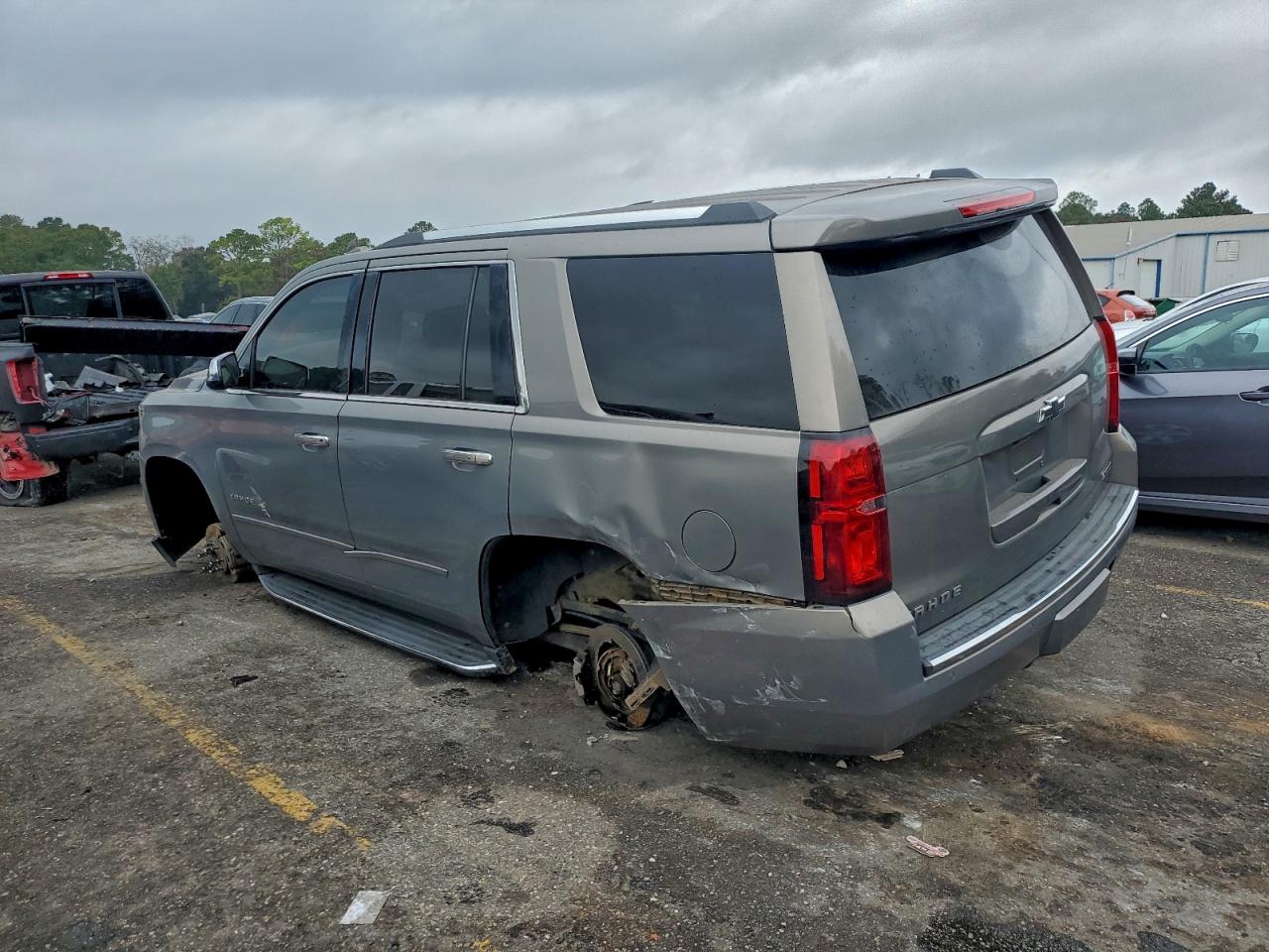 CHEVROLET TAHOE C1500 PREMIER