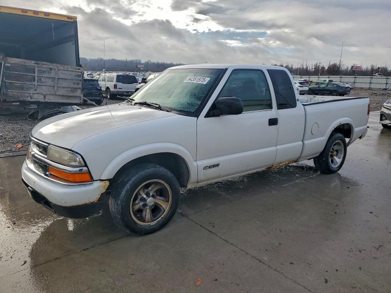 Global Auto Auctions: 2002 CHEVROLET S TRUCK S1