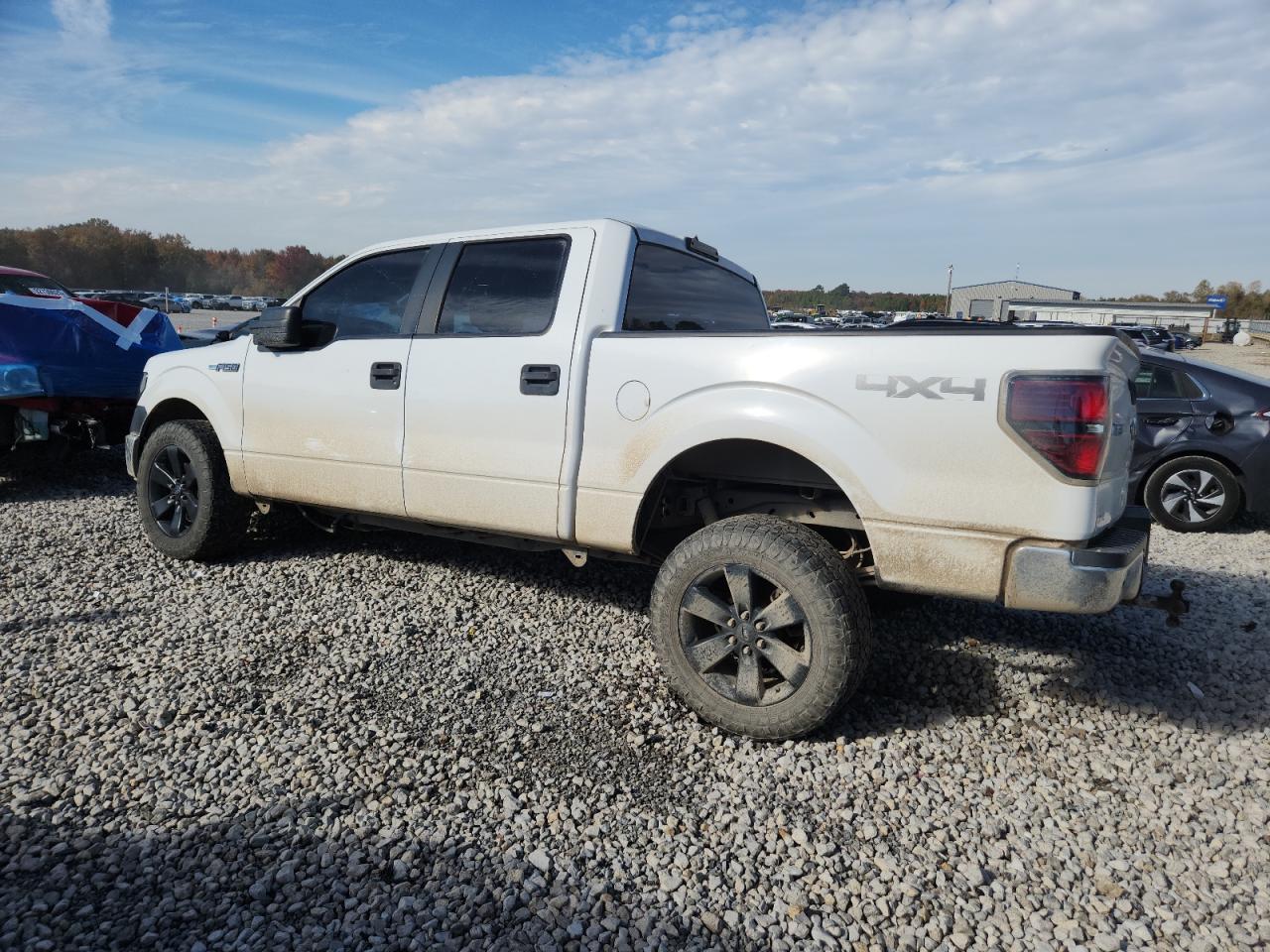 FORD F-150 SUPERCREW