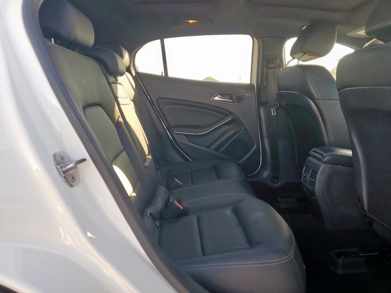 MERCEDES-BENZ GLA-CLASS 250