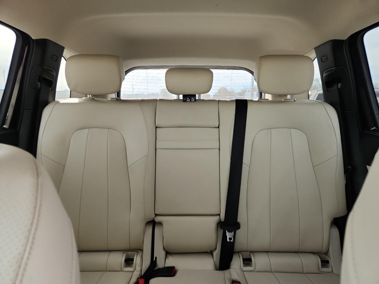 MERCEDES-BENZ GLB-CLASS 250 4MATIC