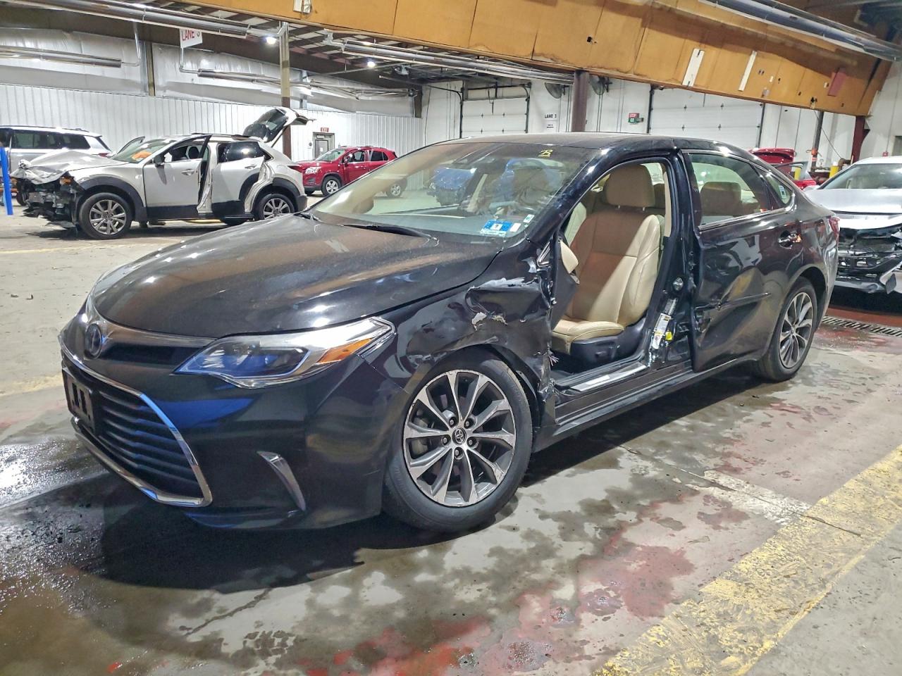 TOYOTA AVALON HYBRID