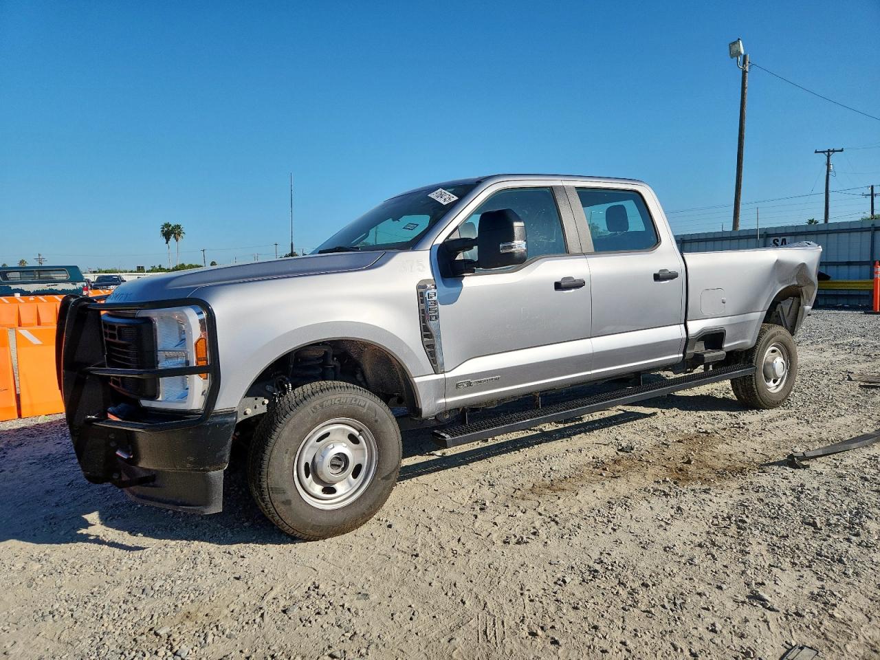FORD F-350 SUPER DUTY