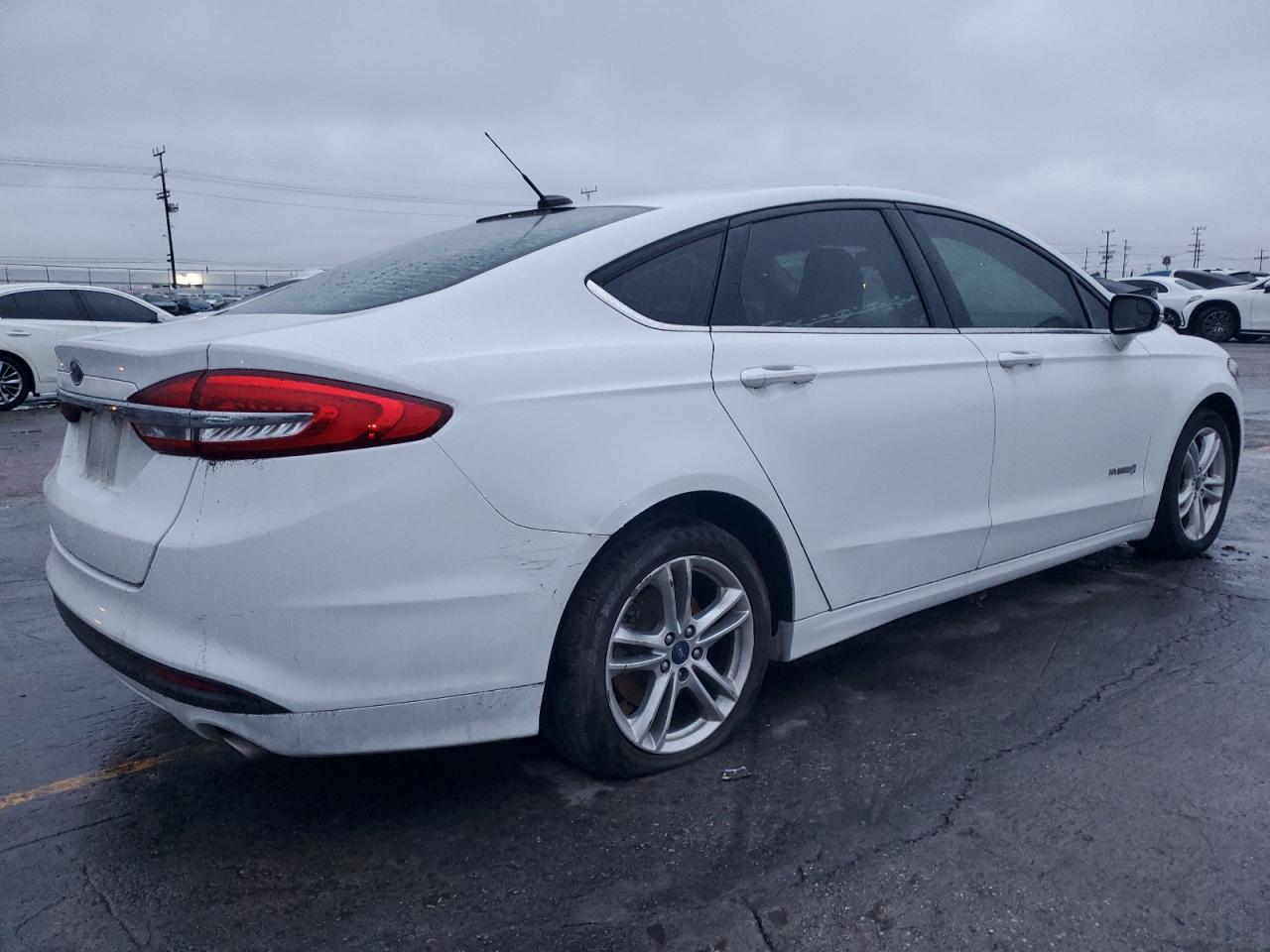FORD FUSION SE HYBRID