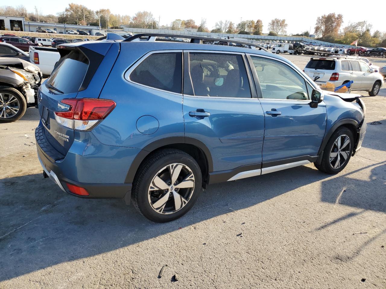 SUBARU FORESTER TOURING