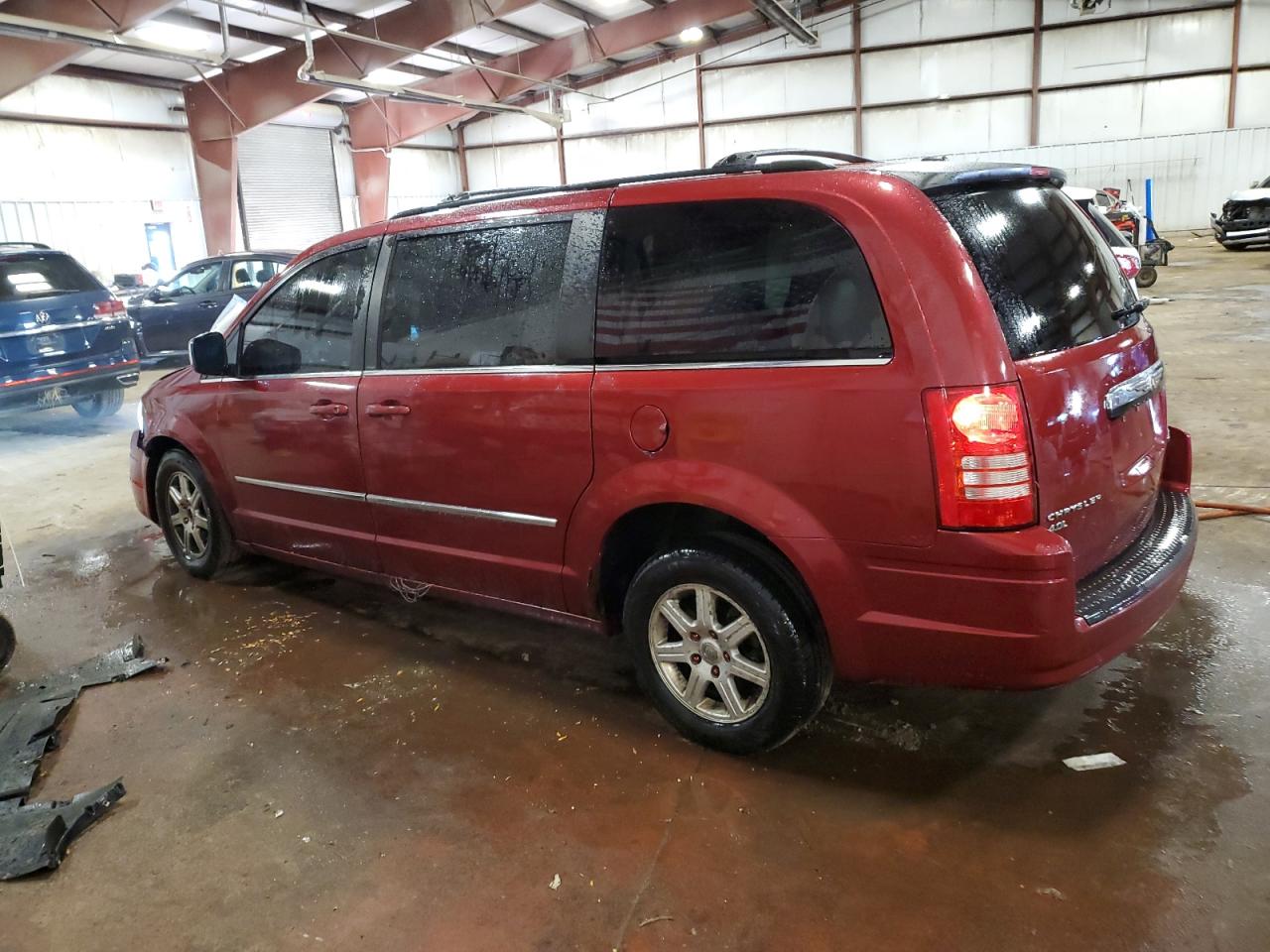 CHRYSLER TOWN & COUNTRY TOURING PLUS