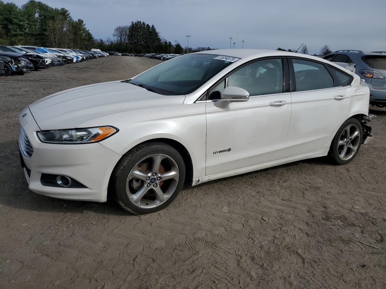FORD FUSION SE HYBRID