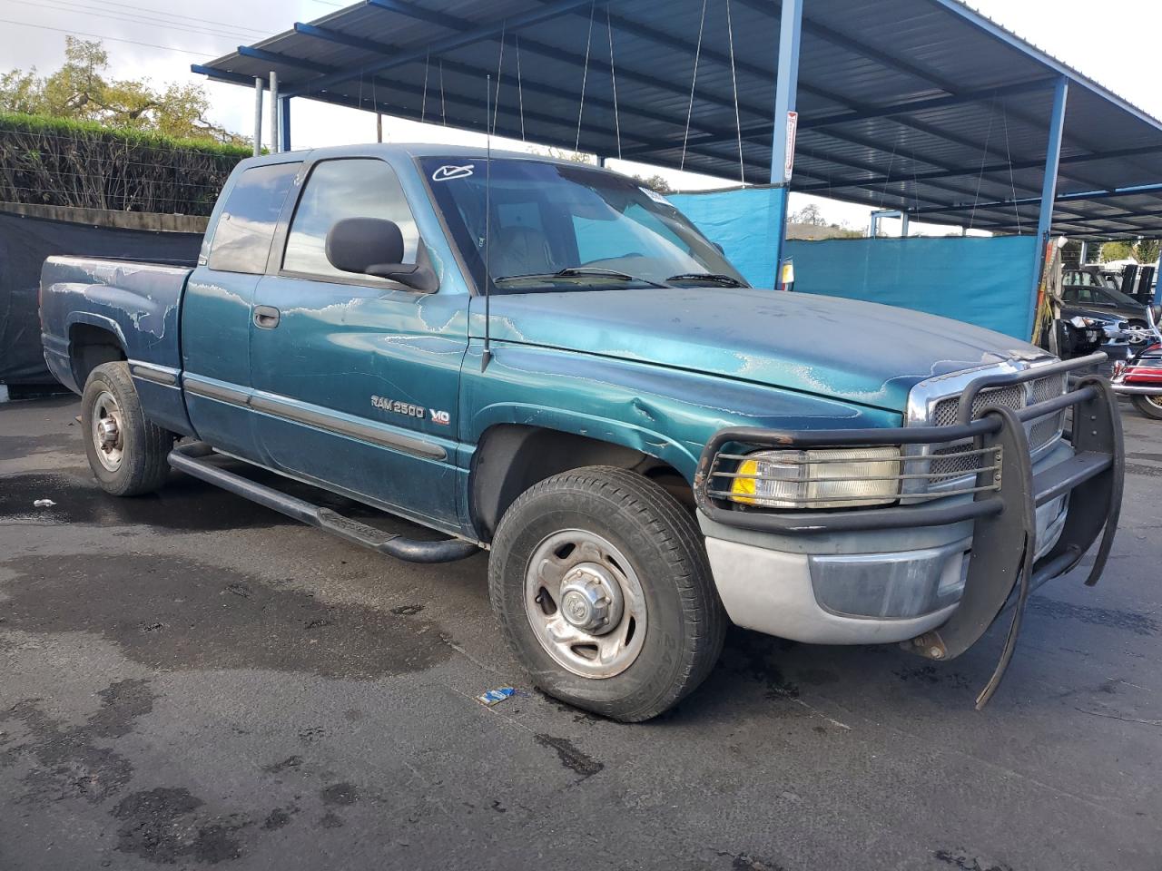 Lot #3290345815 1998 DODGE RAM 2500