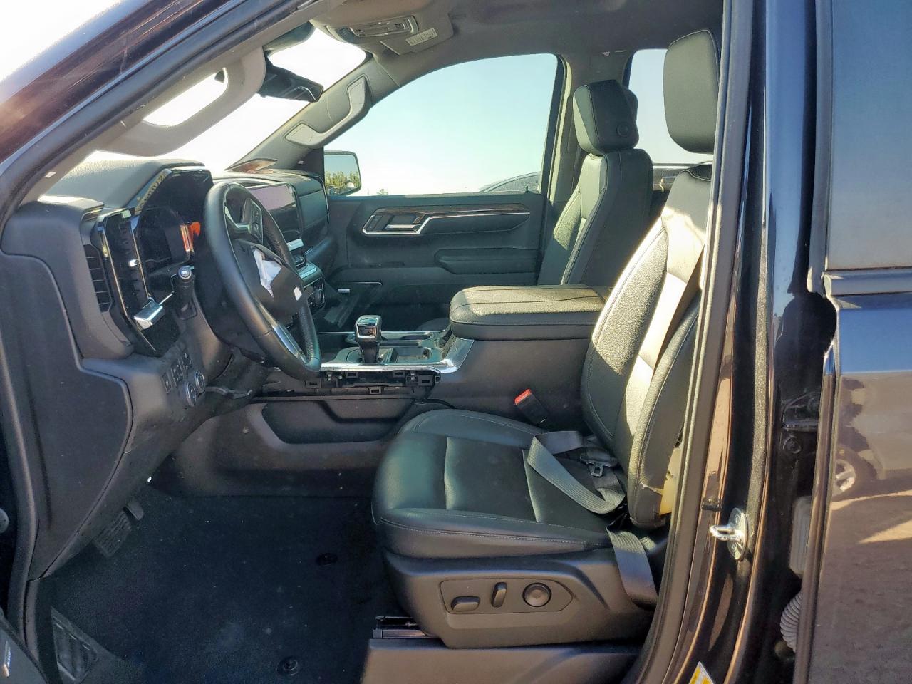 CHEVROLET SILVERADO K1500 RST