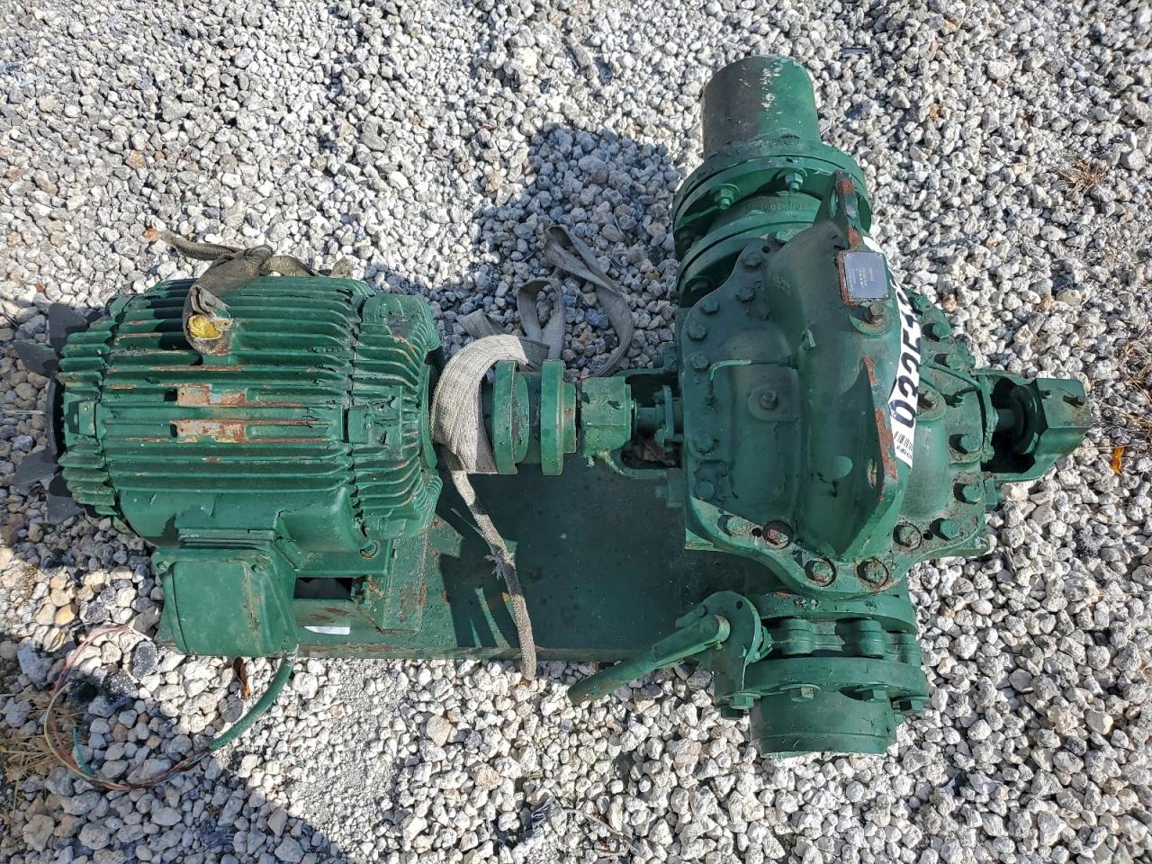 Lot #3302878916 2000 OTHER WATER PUMP
