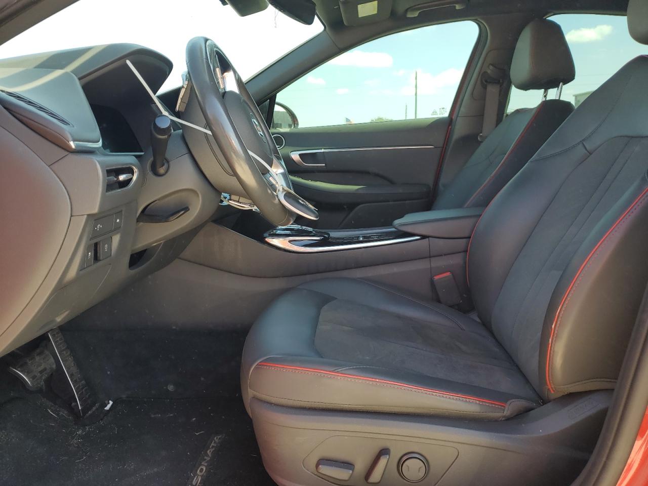 HYUNDAI SONATA SEL PLUS