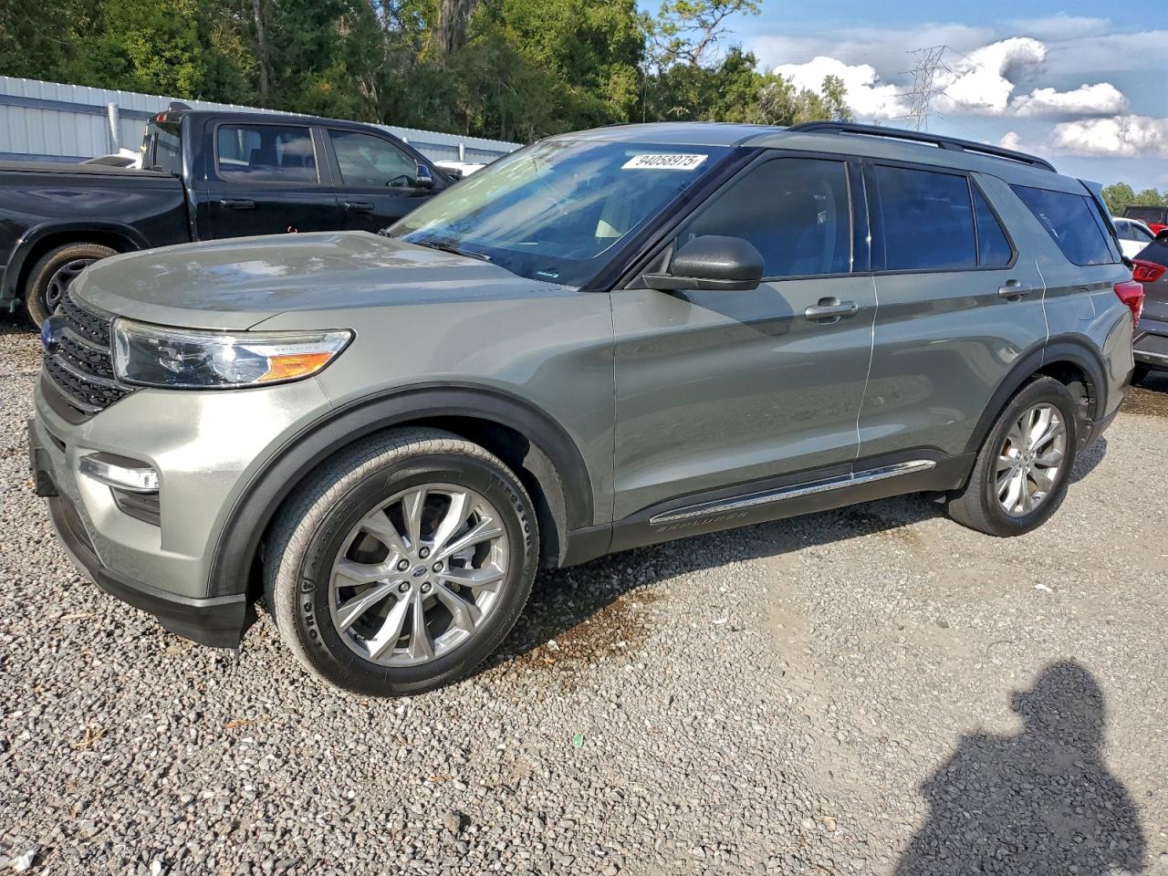 FORD EXPLORER XLT