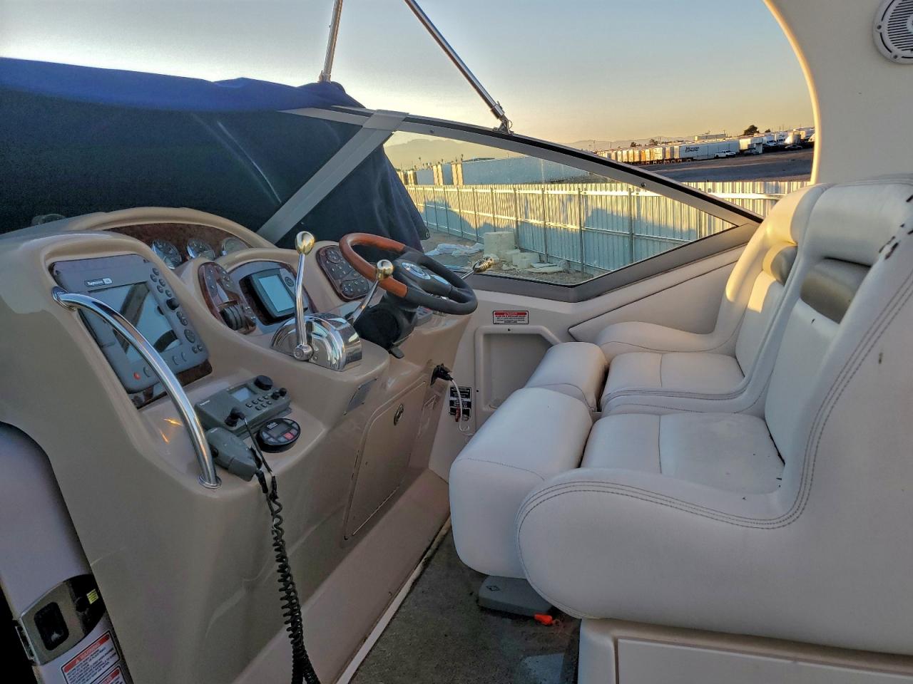 Lot #3297459206 2005 SEAR BOAT