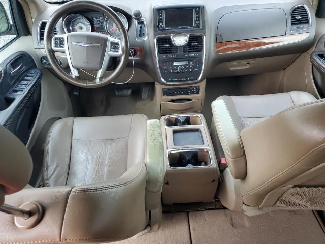 2011 CHRYSLER TOWN & COU - 2A4RR8DG3BR683687