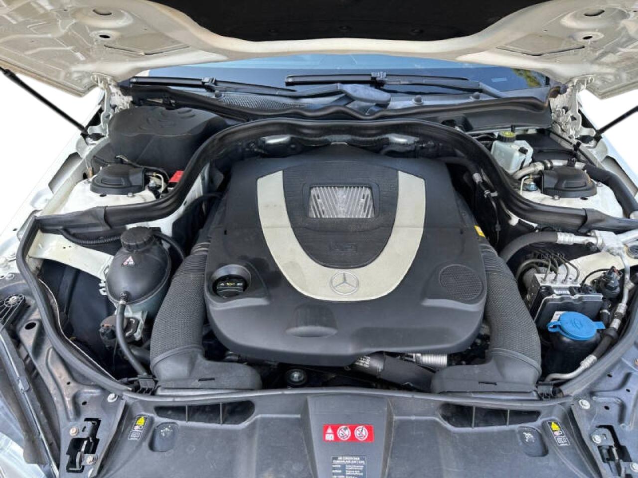 MERCEDES-BENZ E-CLASS 550