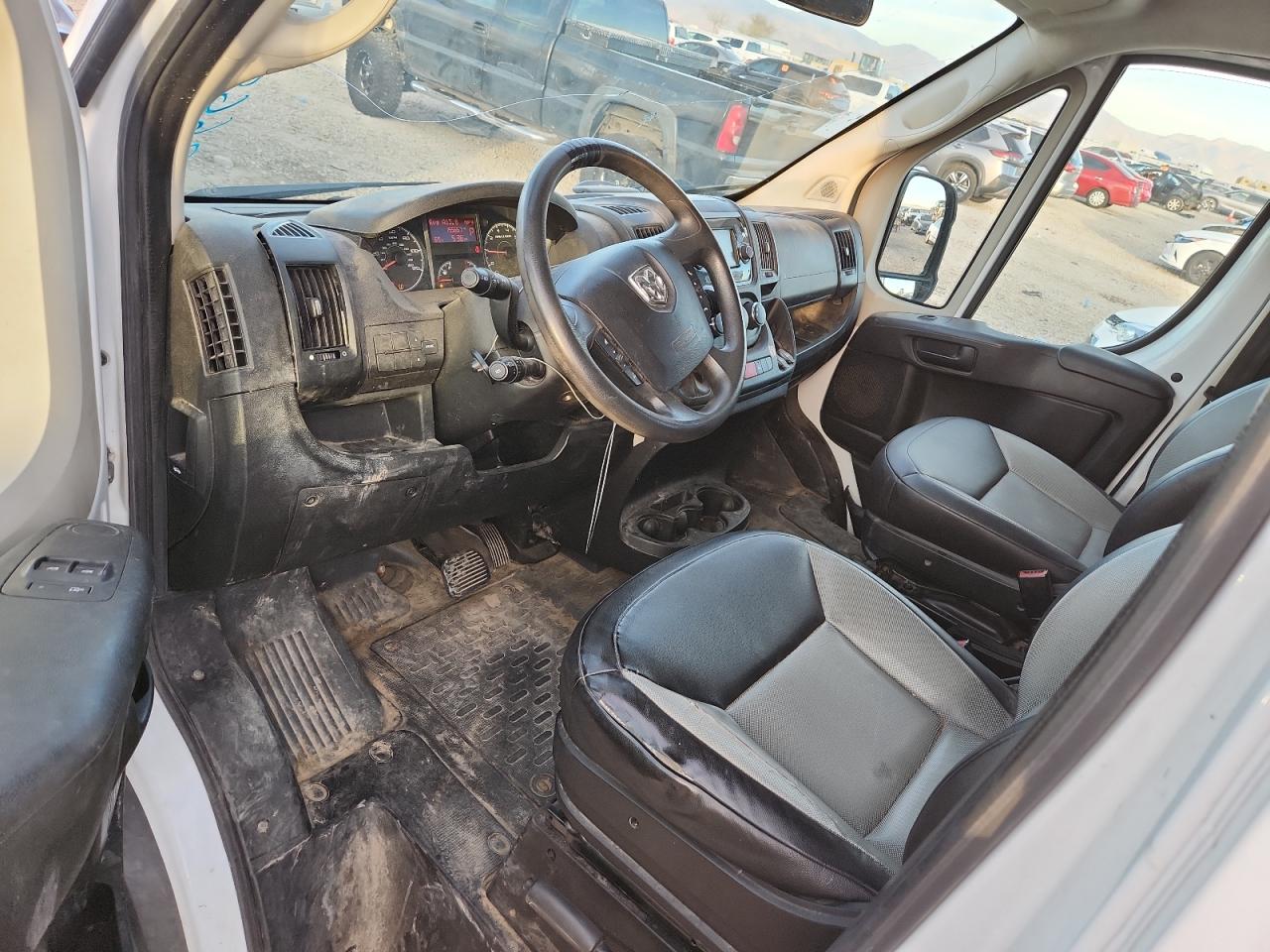 RAM PROMASTER 2500 HIGH