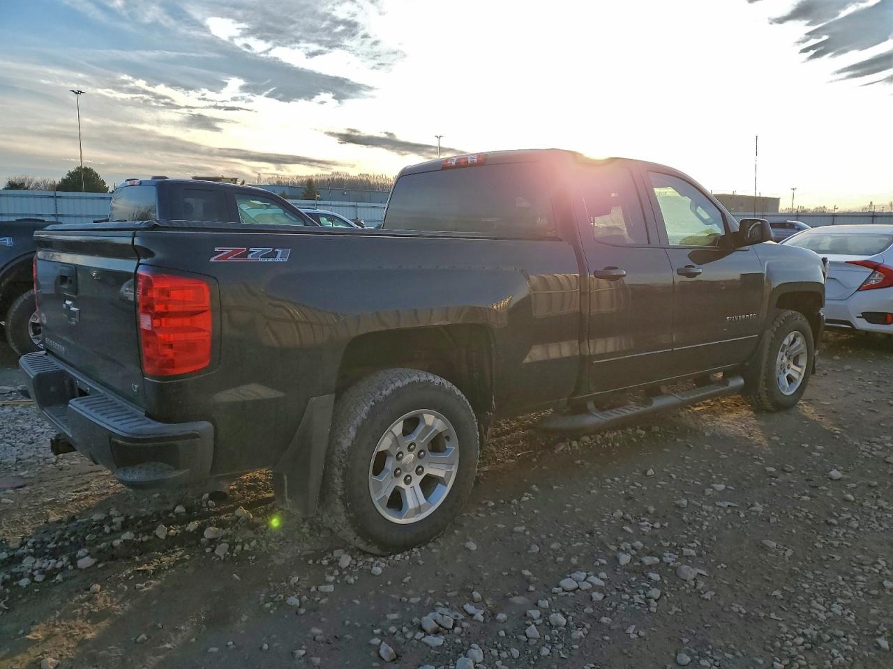 CHEVROLET SILVERADO K1500 LT