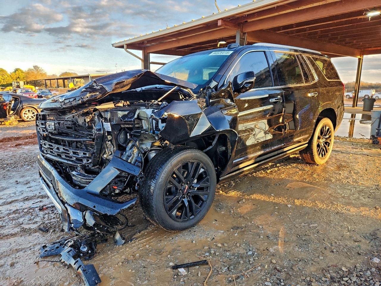 GMC YUKON DENALI ULTIMATE