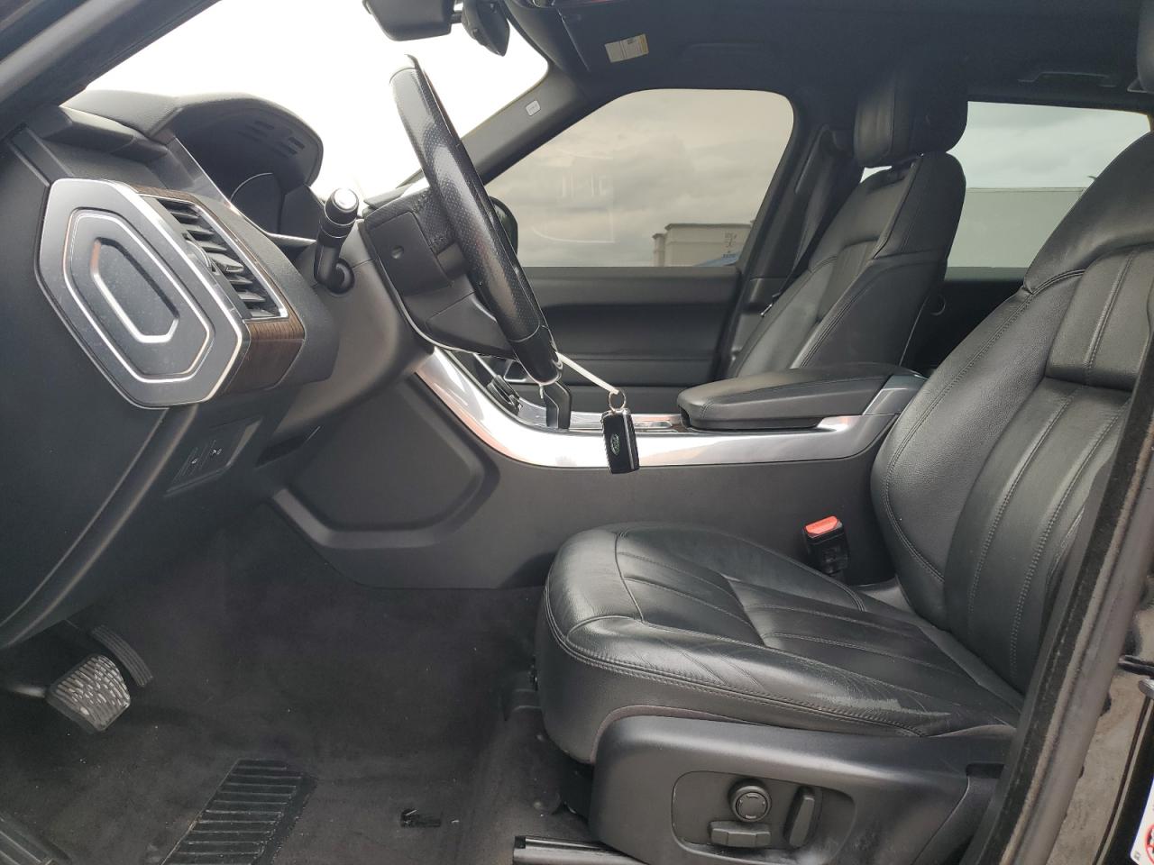 LAND ROVER RANGE ROVER SE