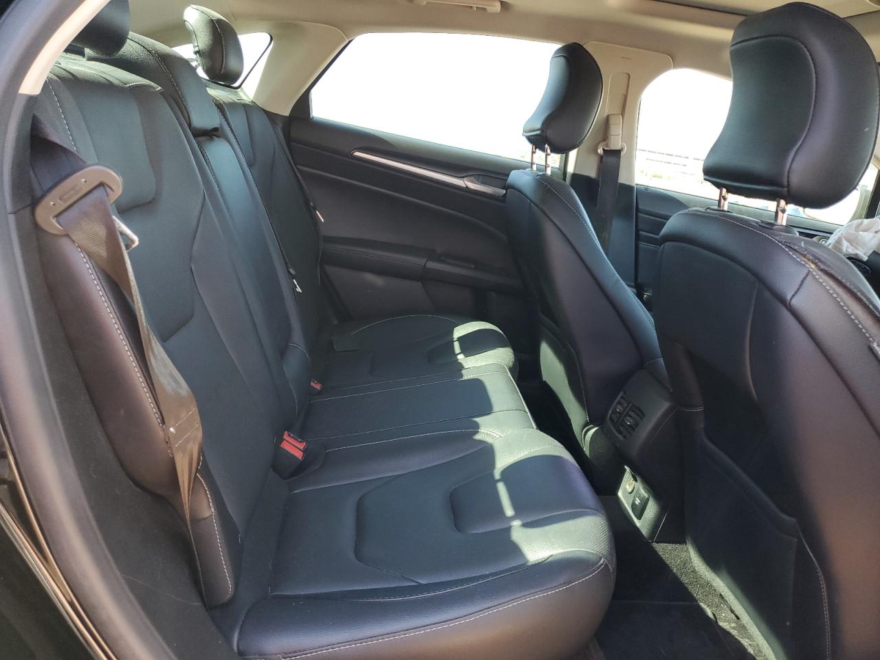 FORD FUSION TITANIUM/PLATINUM