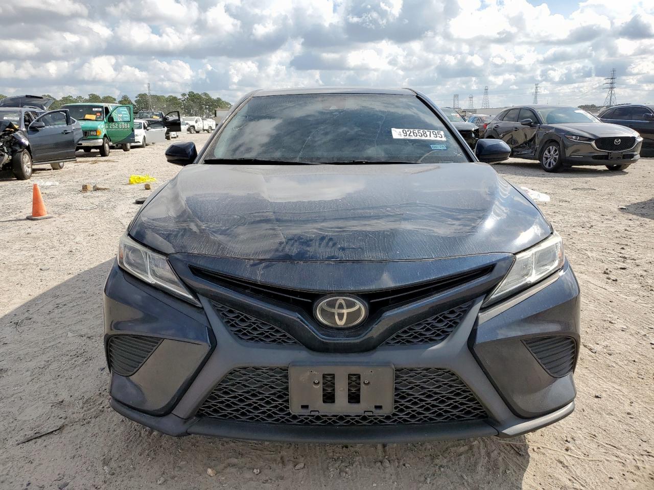 TOYOTA CAMRY L