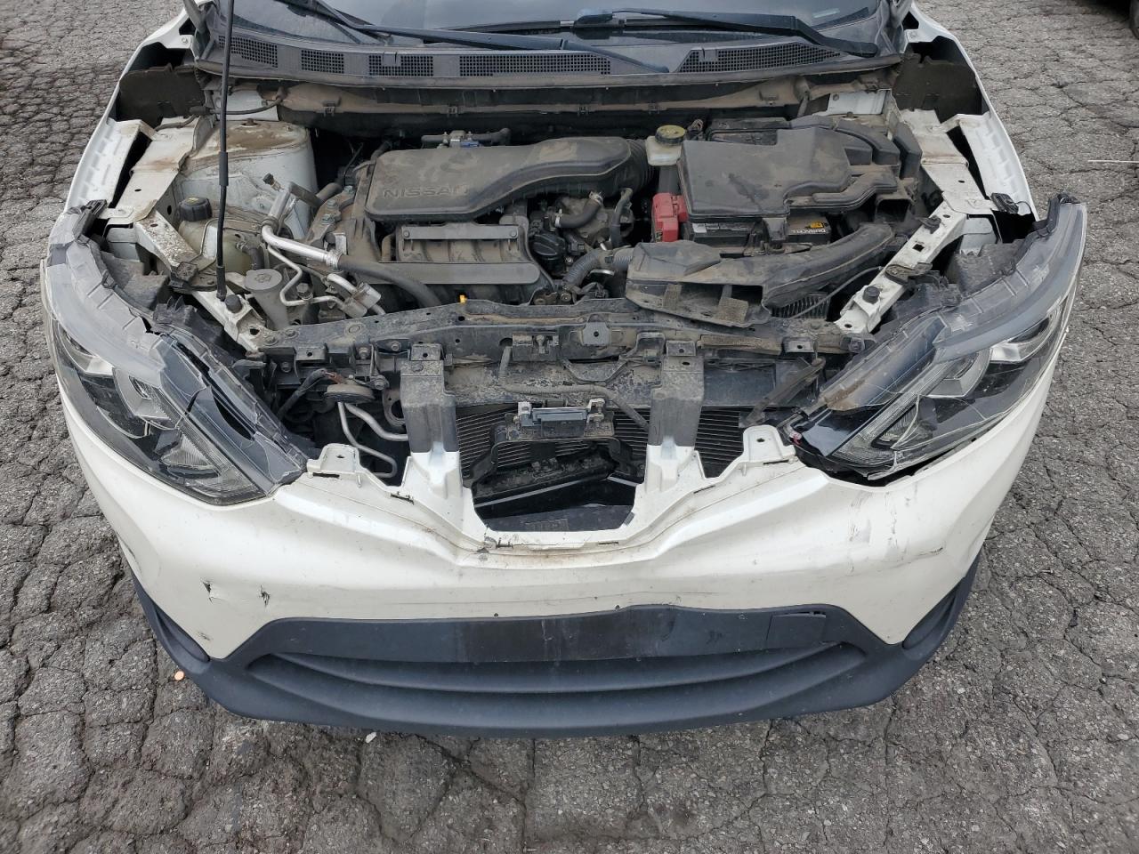 NISSAN ROGUE SPORT S