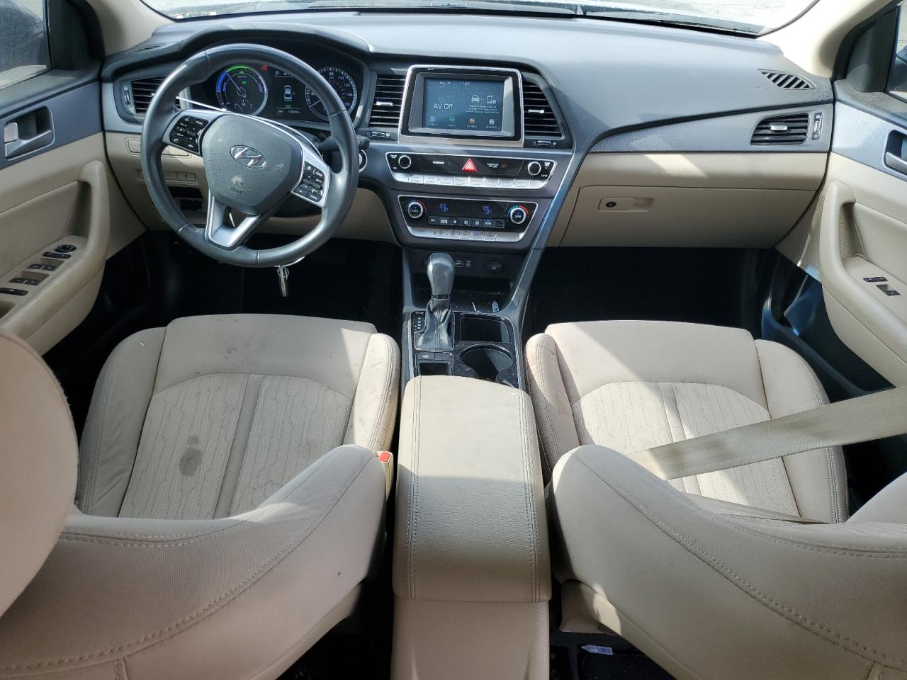 HYUNDAI SONATA HYBRID