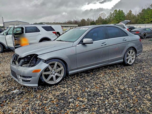 Global Auto Auctions: 2014 MERCEDES-BENZ C 250