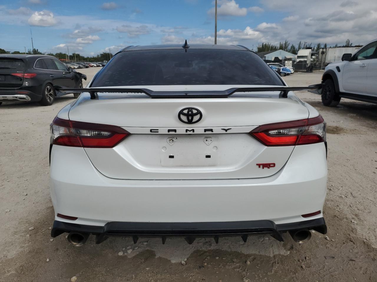 TOYOTA CAMRY TRD