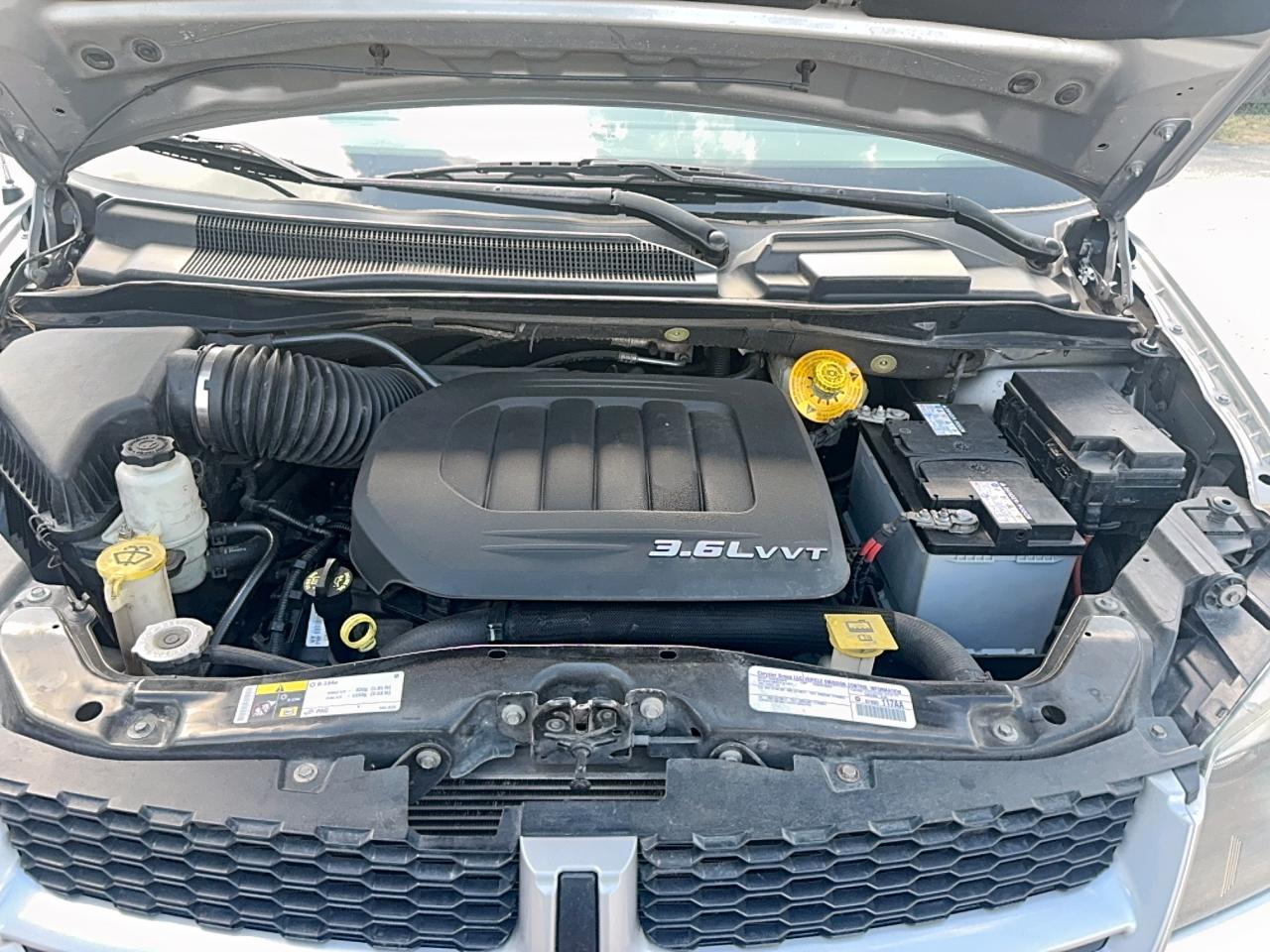 DODGE GRAND CARAVAN R/T