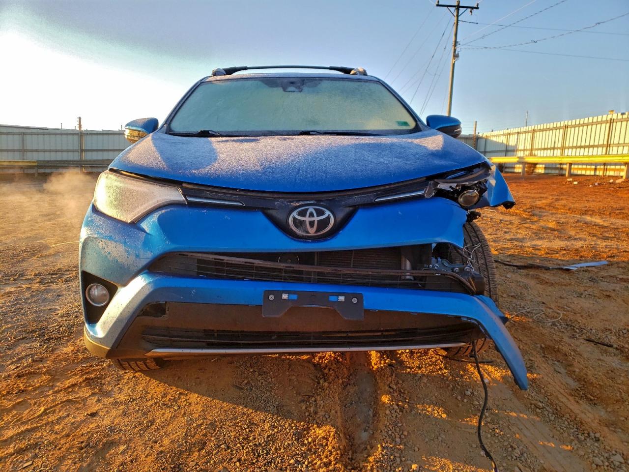 TOYOTA RAV4 ADVENTURE