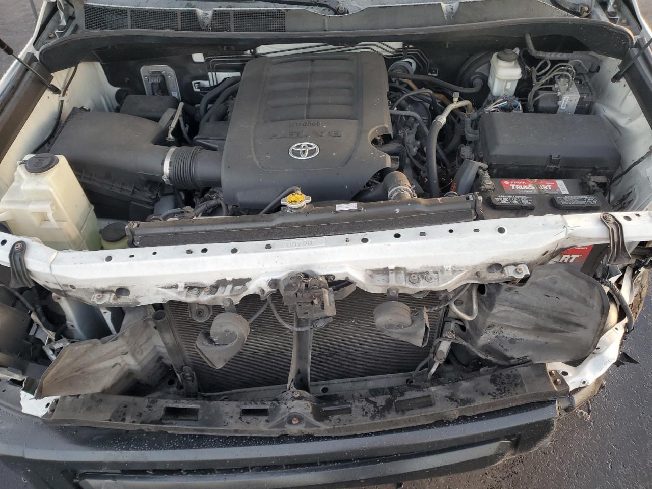 TOYOTA TUNDRA DOUBLE CAB SR