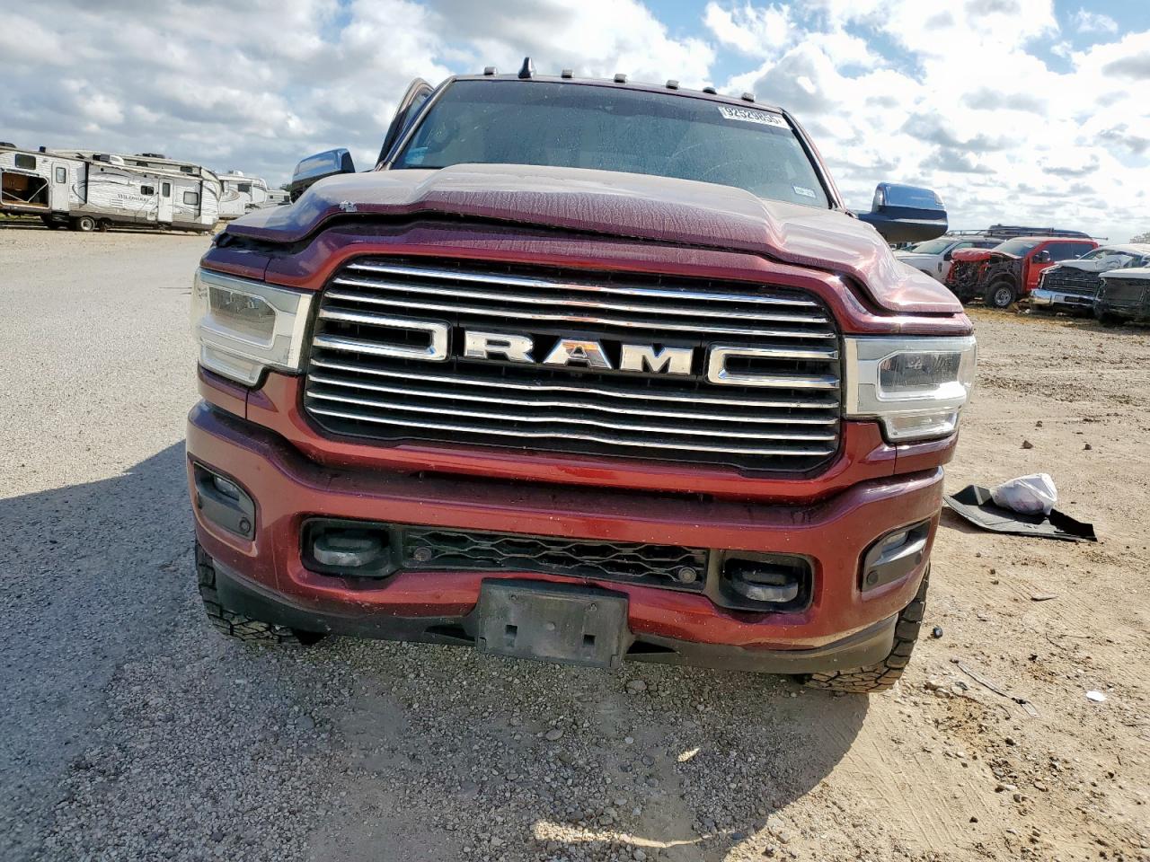 RAM 2500 LARAMIE