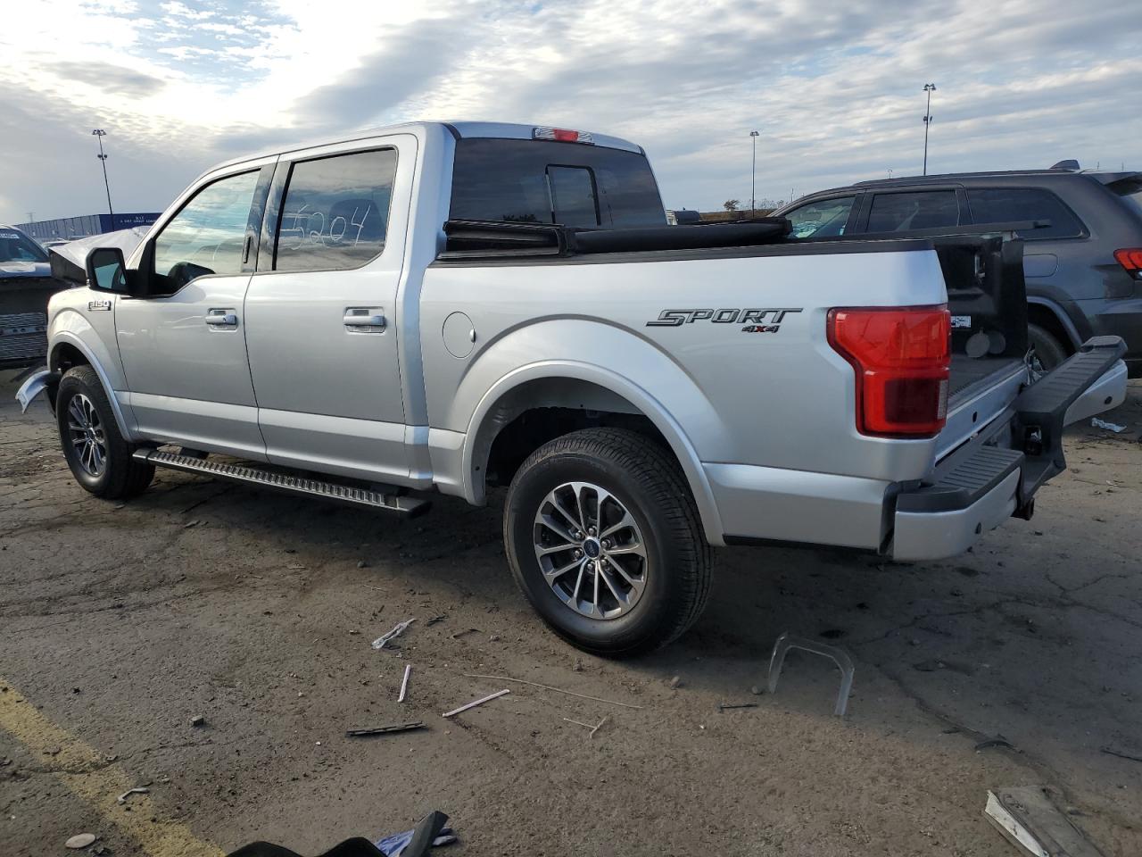 FORD F-150 SUPERCREW