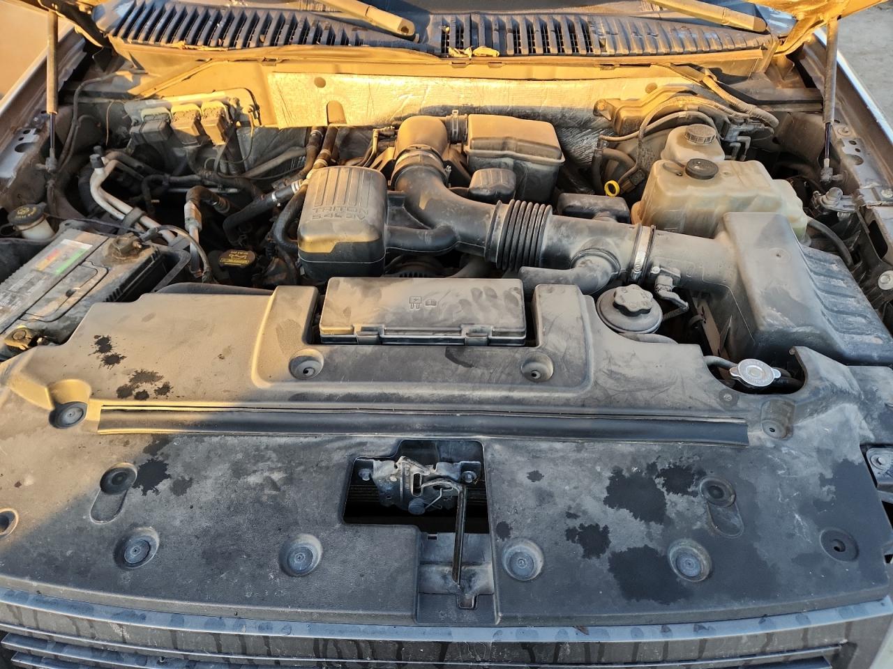 FORD EXPEDITION LIMITED