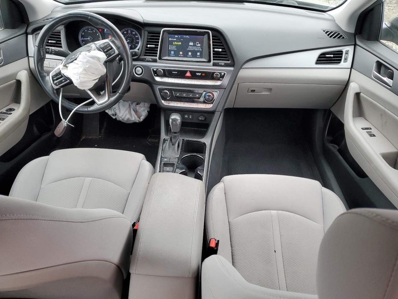 HYUNDAI SONATA SPORT