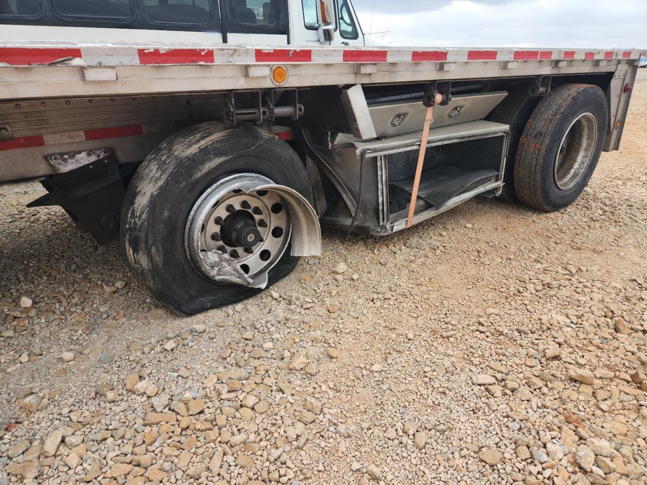 Lot #3287636012 2010 REITNOUER UNKNOWN