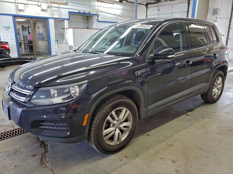 2012 VOLKSWAGEN TIGUAN S #3303764432