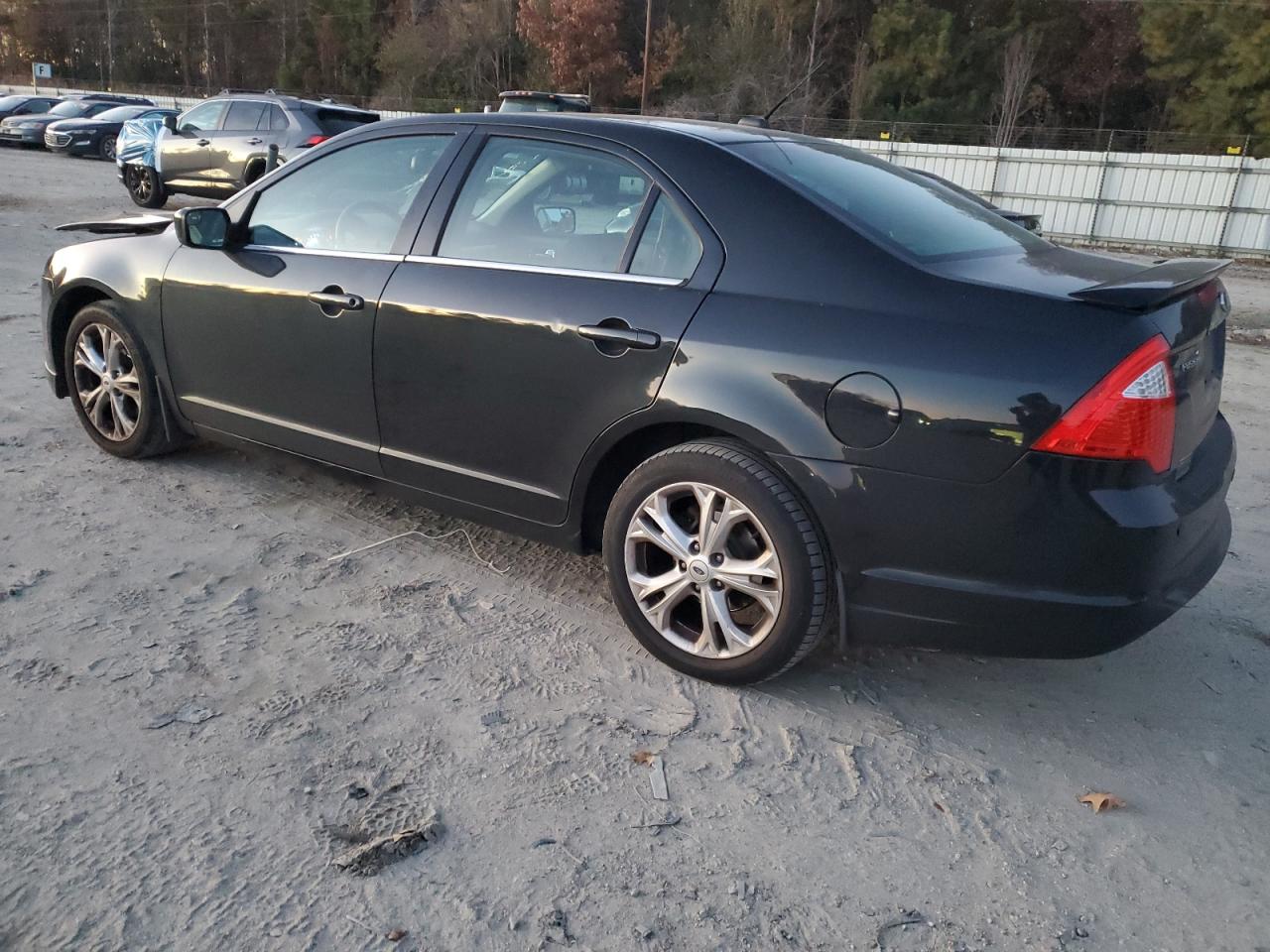 FORD FUSION SE