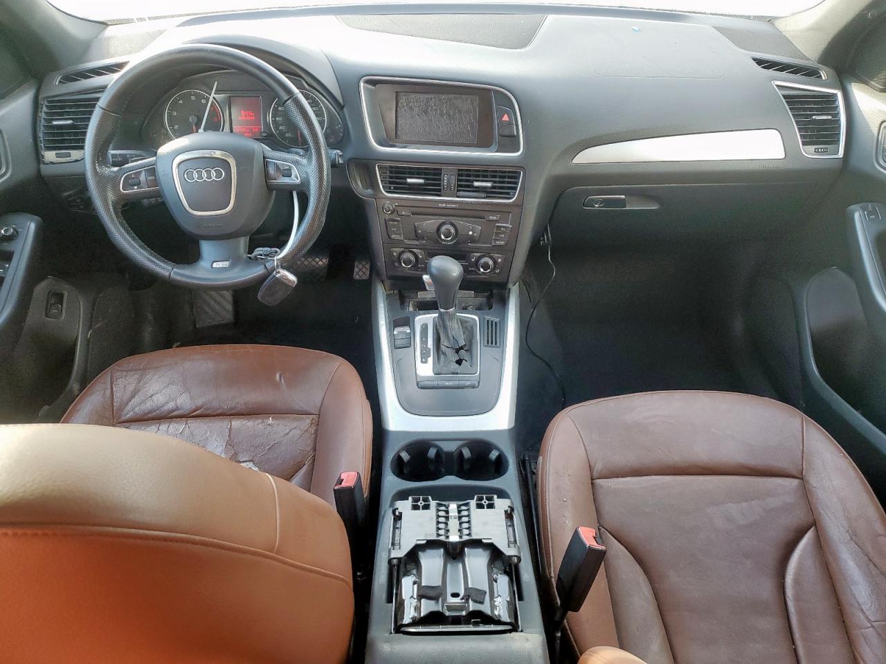 AUDI Q5 PREMIUM PLUS