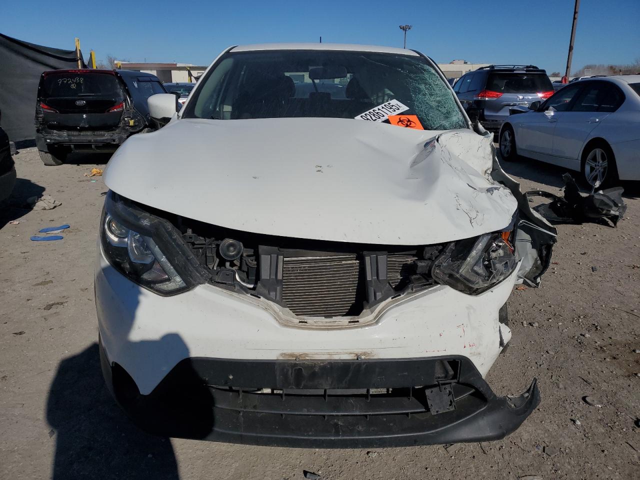 NISSAN ROGUE SPORT S