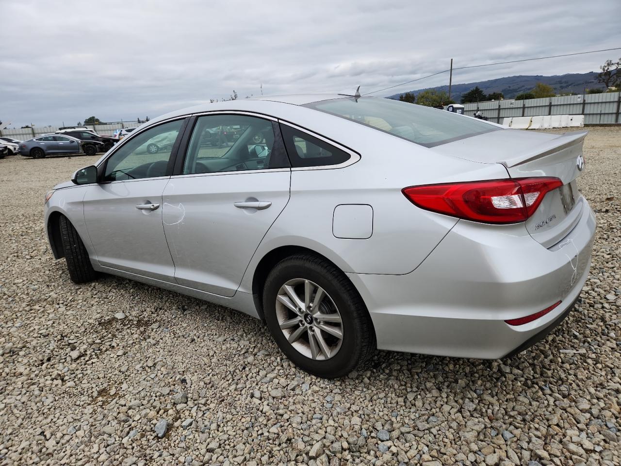 HYUNDAI SONATA SE